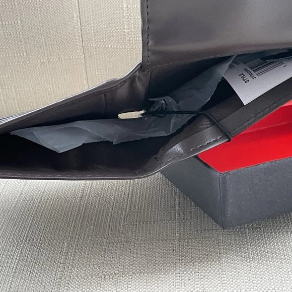 Guess Men Billfold Cardholder Brown Leather Bifold Wallet Purse New In Box - Picture 8 of 12